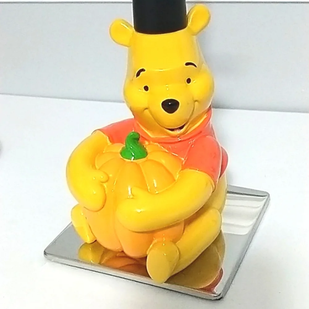 Disney Winnie The Pooh Bear Fall Halloween Pumpkin Soap Dispenser